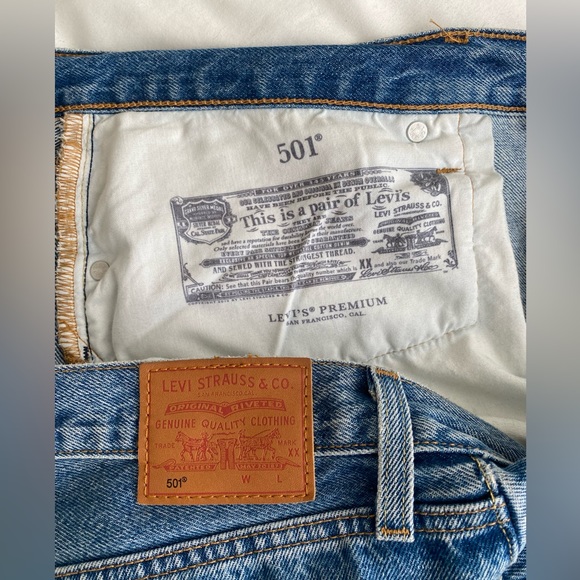 Levi’s, size 18, never worn - Picture 2 of 3